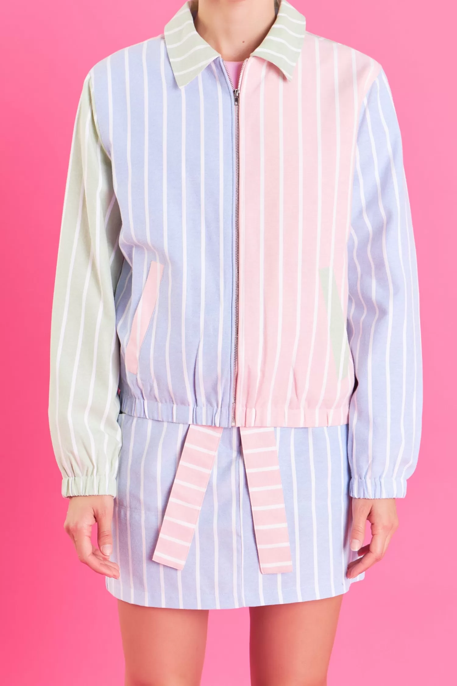 Fashion Stripe Color Block Jacket Stripe Wonders | EF Sports Club